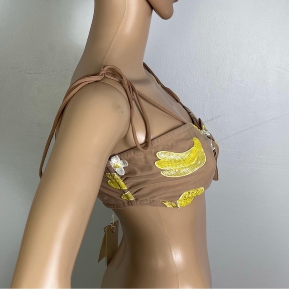 NEW FOR LOVE & LEMONS REVOLVE EMBROIDERED KNOT FRONT CROP TOP - Picture 5 of 9